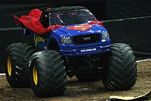 MONSTER JAM