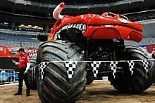 MONSTER JAM